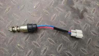 Концевик, клапан кпп / Limit switch, gearbox valve
