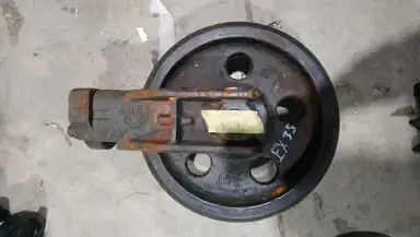 Направляющий ролик гусеницы