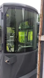 Заднее стекло кабины