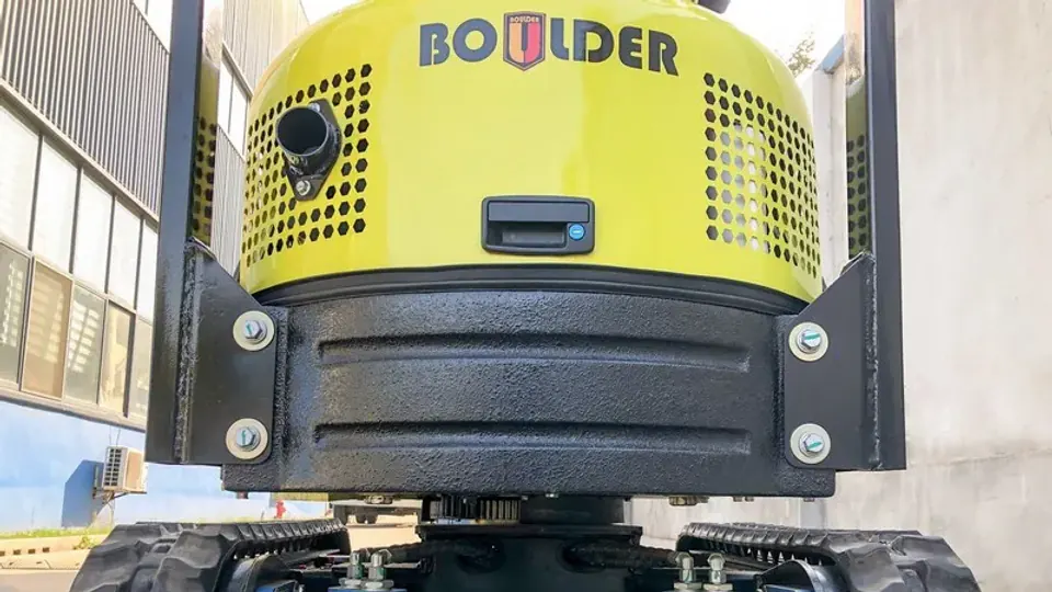 Материал Boulder: Обслуживание гусениц мини-экскаватора: осмотр и натяжение
